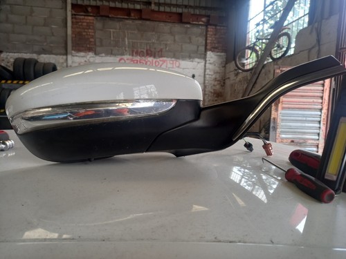 Peugeot 208 allure wing door - 208,