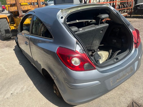 Vauxhall corsa 2008 - 3, door