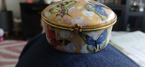 Small porcelain ceramic - porcelain,