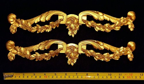 Pair decorative moulding - pair,
