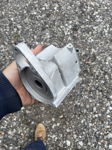 Lucas mo1 magneto housing - lucas,