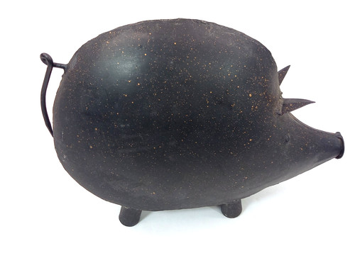 Metal folk art pig - art, forged