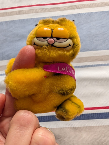 Garfield plush lets - ***garfield, party