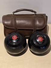 Vitalite Bowls With Vintage Carry Bag Size 5 