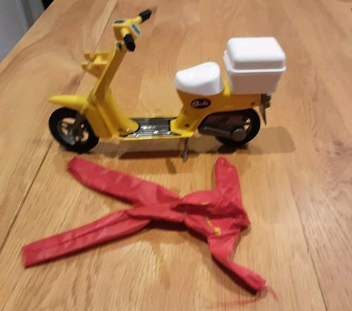 Vintage sindy scooter moped - vintage,
