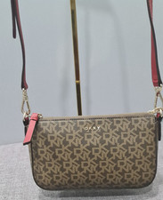 DKNY Bryant Park Small Signature Logo Demi Bag Mocha Caramel Rrp $148