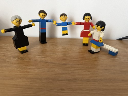 Lego homemaker family - family, vintage