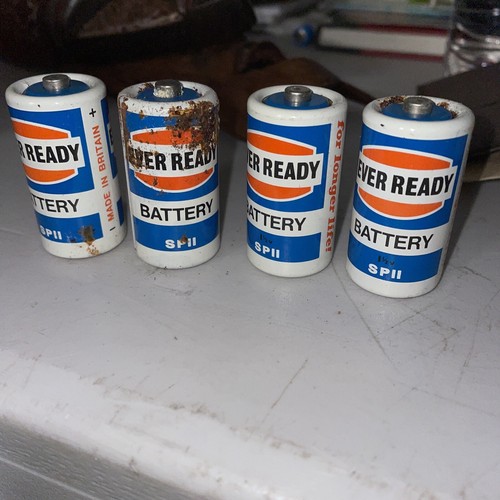 Collectable used vintage - 4, x