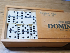 Dominoes Rare double nine, Vintage 55, white spinners House Martin in wood box
