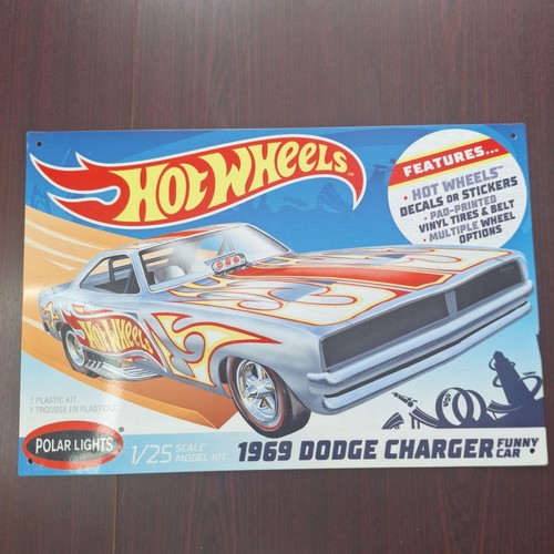 Hot wheels blue - metal, signage