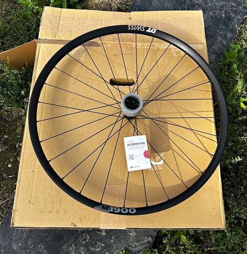 Swiss m1900 mtb - dt, front
