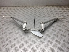 2010 YAMAHA YZF R1 F R1  Rear foot pegs