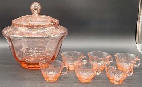 Lilly pink glass large punch - pink,
