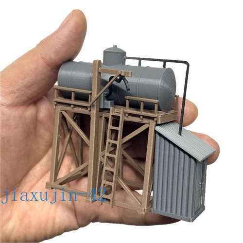 Scale water tank - water, oil