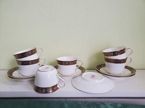 Royal crown derby dauphin set - royal,