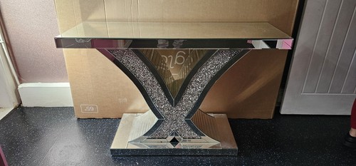 Crushed diamond shape - diamond, mirrored