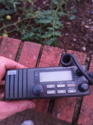 Icom m56 vhf marine - icom,