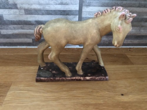 Goldscheider horse foal - or,