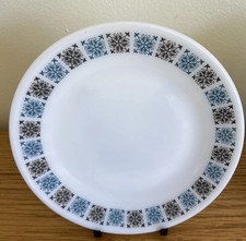 Vintage JAJ Pyrex Side Plate x 1 Chelsea Pattern Retro Mid Century Excellent