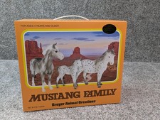 Breyer Mustang Family Classics