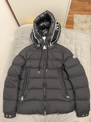 Moncler cardere hooded short - moncler,