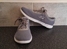 NEW * SKECHERS ~ GOGA MAX ~