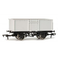 Dapol A008 'Un Painted' 16T