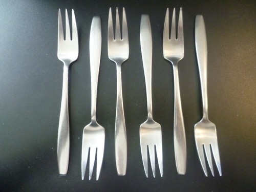 Vintage unused six piece set - six,