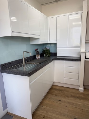 Display kendal high gloss - high,