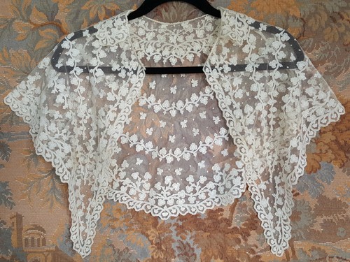 Embroidered lace collar shawl - collar,