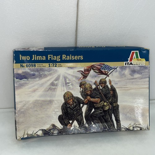 Iwo jima flag raiser - iwo, italeri