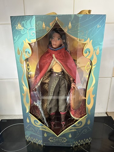 Disney d23 limited edition - d23,