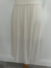 M&S St Michael White Half Slip