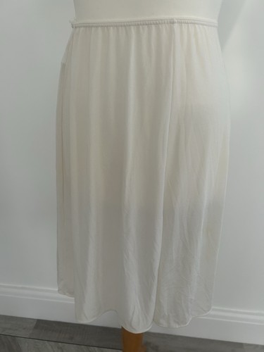 Michael white half slip - m&s,