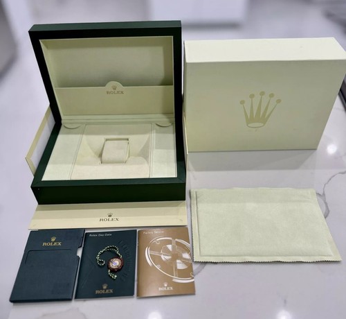 Authentic rolex gold day date - authentic,