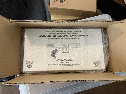 Judge dredd lawgiver - judge, replica