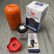 EasiYo Yoghurt Maker Red Makes
