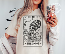 THE MOM SKELLIE TAROT |