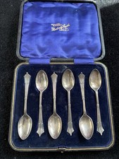 Cased set of 6 Antique solid silver tea spoons Sheffield 1918
