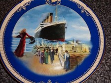 Bradford Exchange Plate TITANIC QUEEN OF THE OCEAN - ON THE PROMENADE