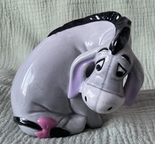 DISNEY CERAMIC FIGURINE WINNIE