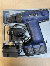 Ferm 18 Volt Cordless Drill/Screwdriver Kit in Case 2 Power Packs New in Box