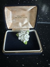 Velvet boxed coalport white - velvet,
