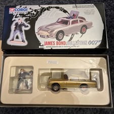 Corgi Classics 04201 James