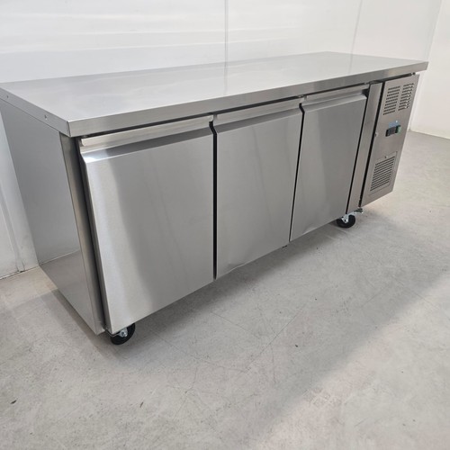 Bench fridge triple door - triple,
