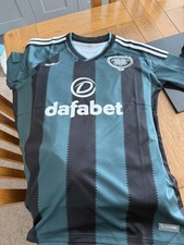 celtic fc away top, size xl