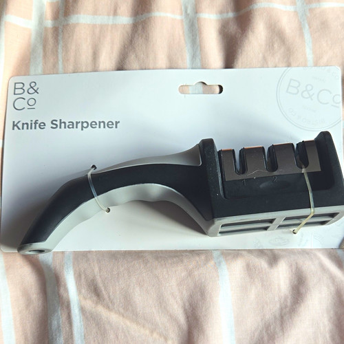 Manual knife sharpener - manual,