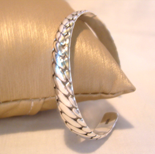 Sterling silver bangle vintage - sterling,