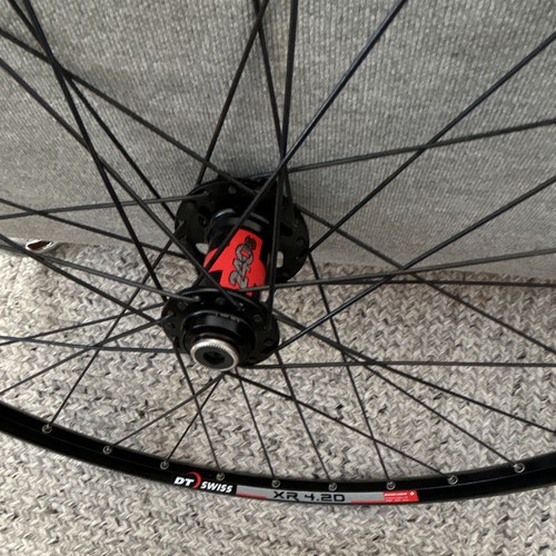 Swiss 2d 26in front - dt,