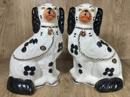 Pair vintage ceramic dogs - vintage,